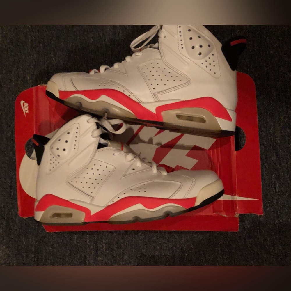 Air Jordan 6 white infrared size 9.5